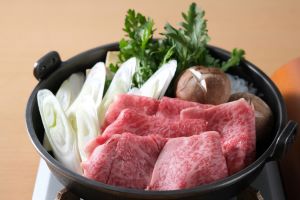 肉鮮問屋佐々木すき焼き1